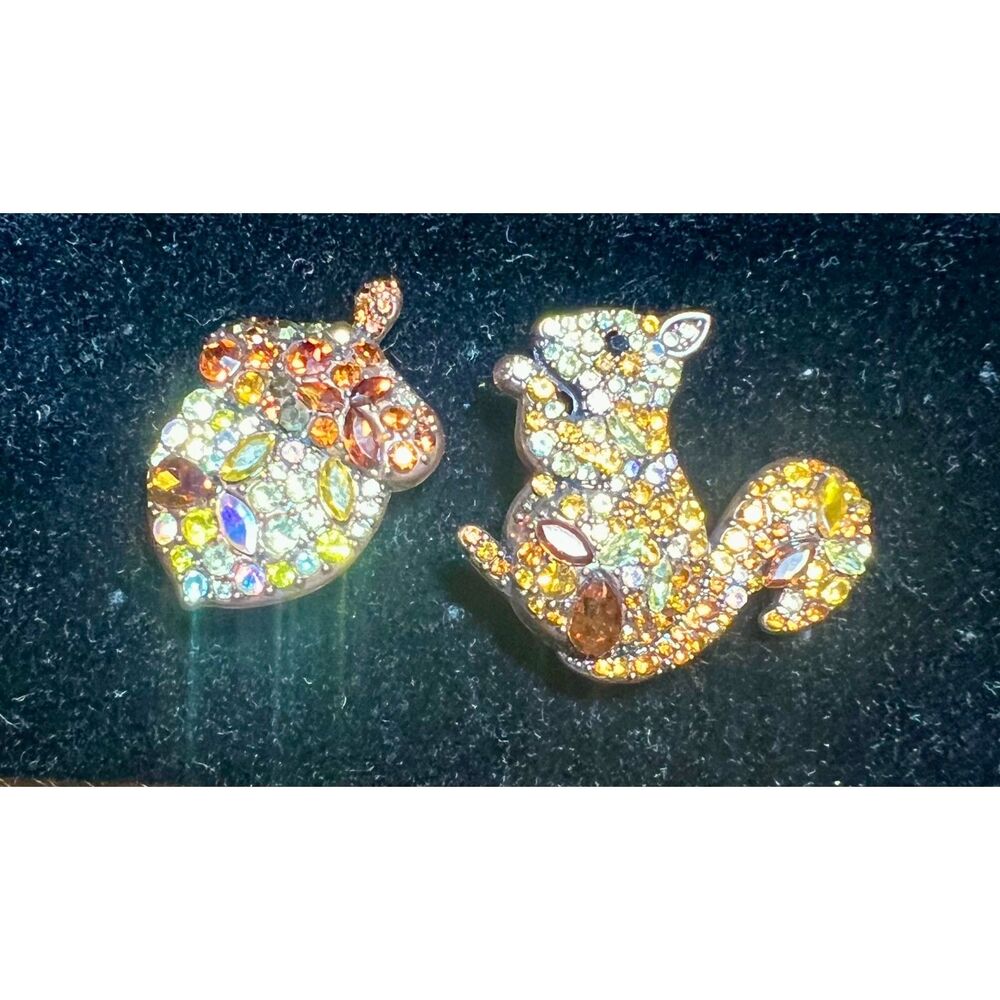 Sparkling Squirrel and Acorn Rhinestone Brooch Set Vintage‑Style Gemstone Brooch - Picture 4 of 10